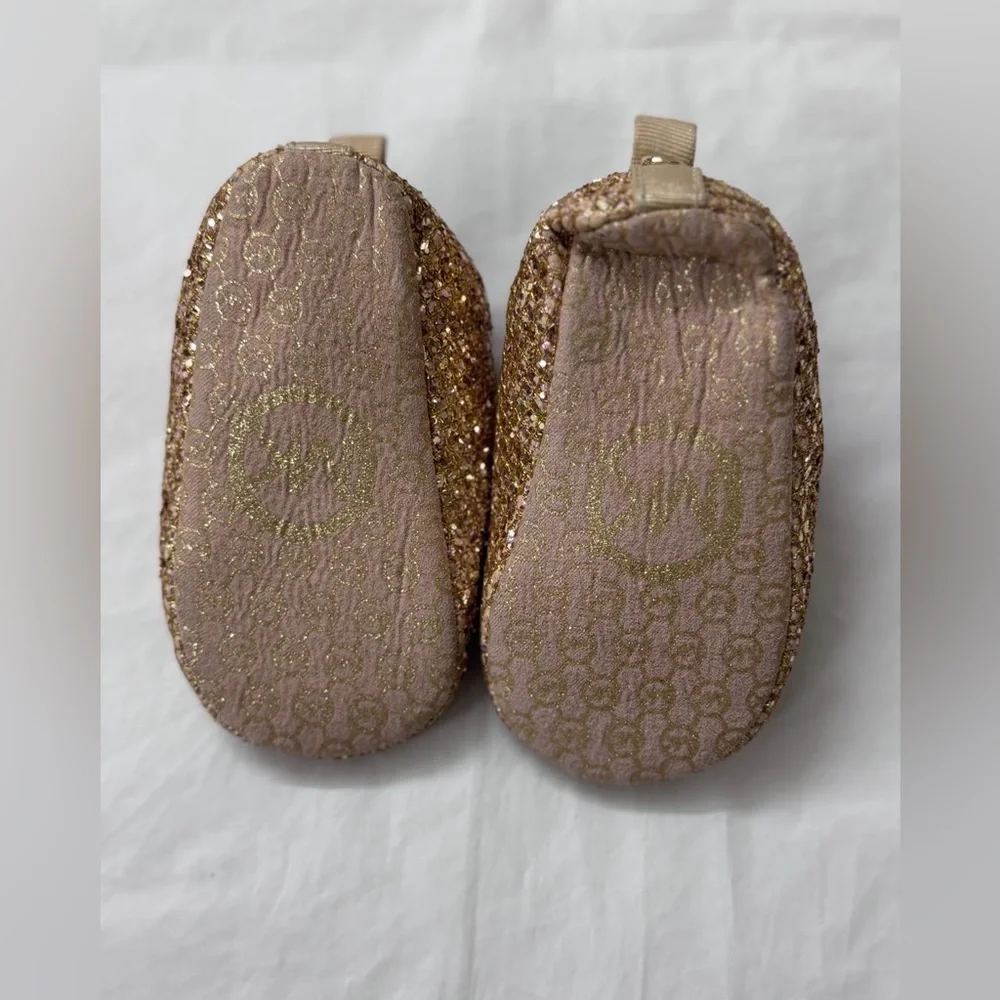 Michael Kors Gold Glitter‎ Kids Shoes size 2